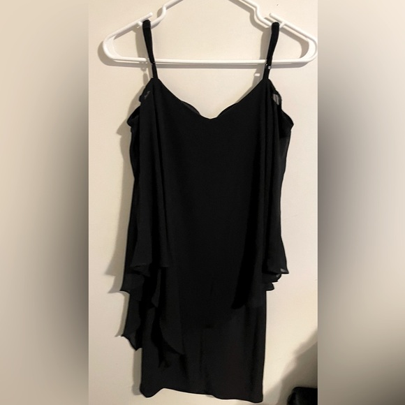 Sz XS Le Chateau Women Chiffon Off-the-Shoulder Cape Dress black - Picture 7 of 12